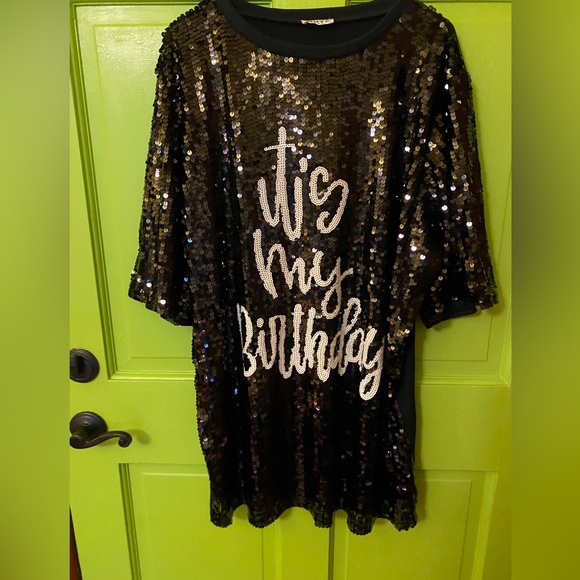 It’s my Birthday sequin dress - Picture 4 of 8